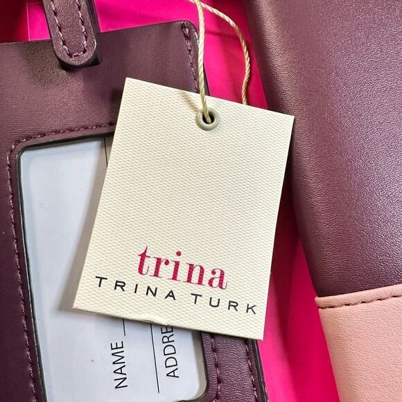 NIB Trina Turk Vegan Leather Box Set Passport Holder & Luggage Set Maroon/Pink - Picture 6 of 6
